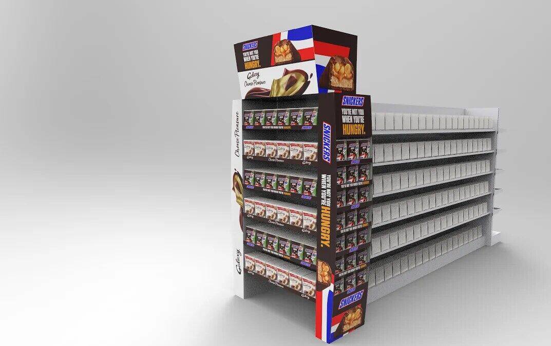 3D render: Galaxy & Snickers gondola with branded end-cap