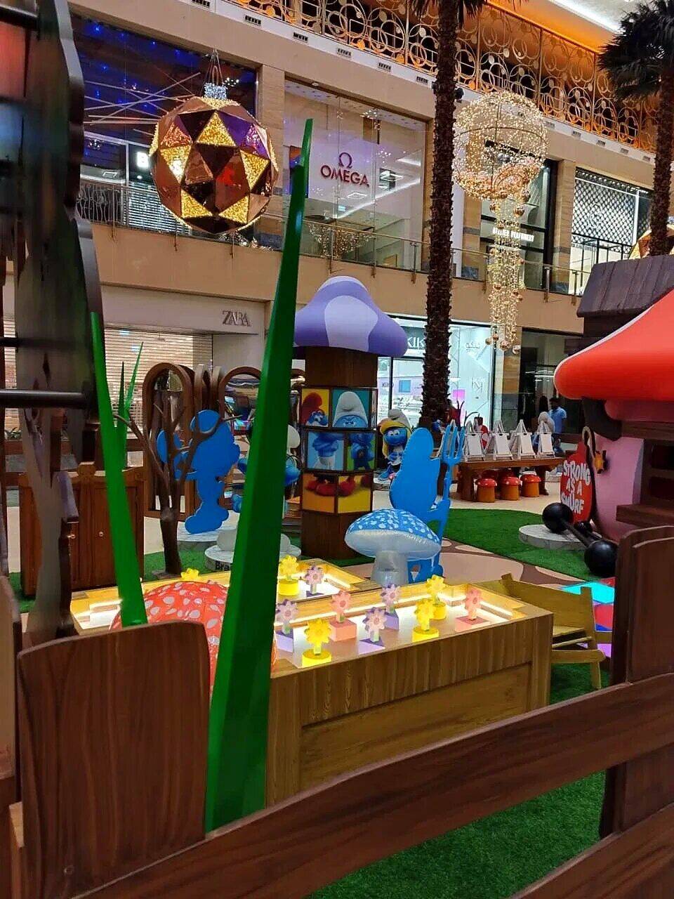The Smurfs mall activation, view 10 of 11
