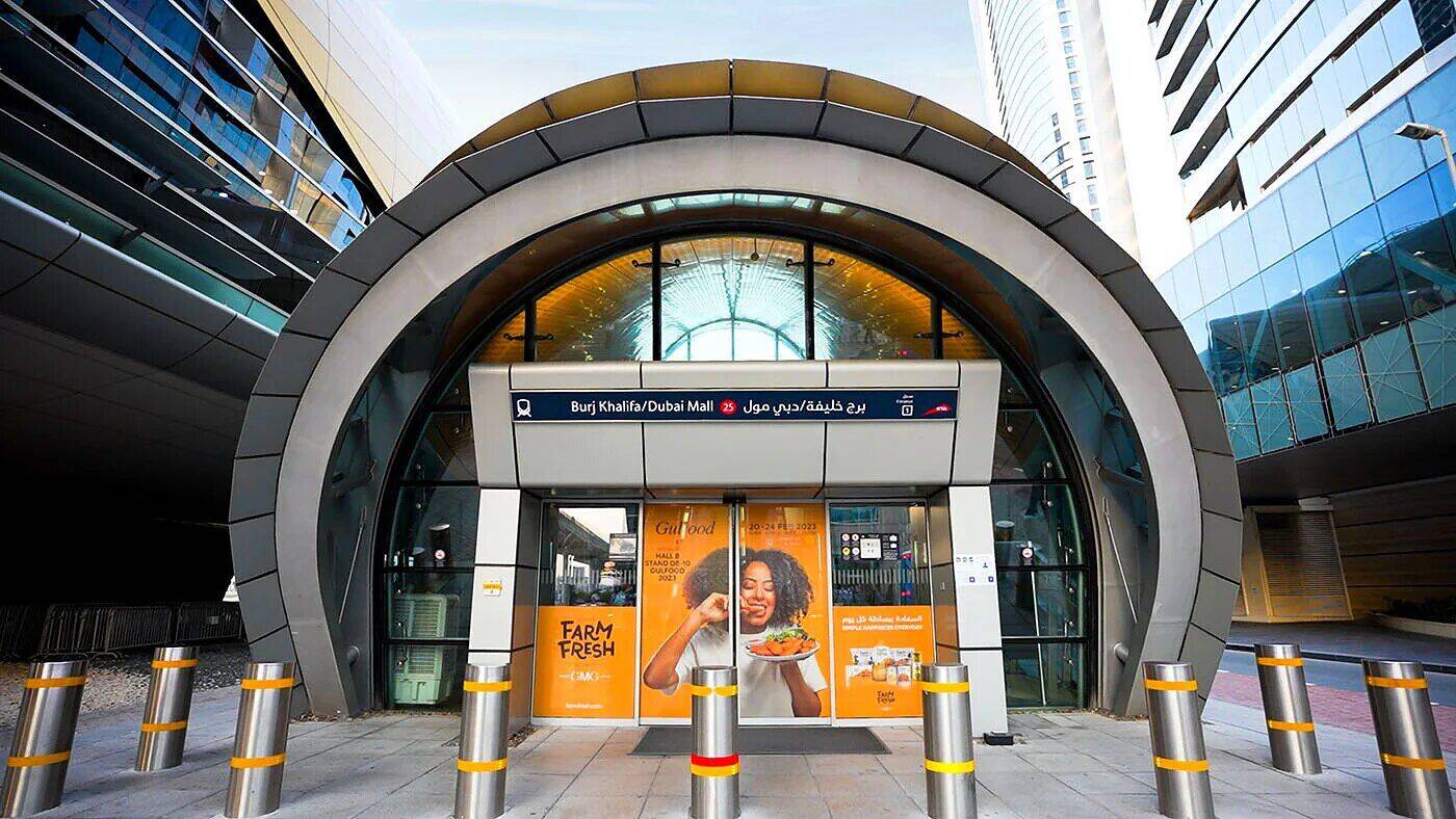 Farm Fresh entrance branding, Burj Khalifa/Dubai Mall station